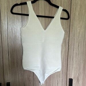 Abercrombie and fitch White Ribbed Sleeveless Bodysuit- nwot